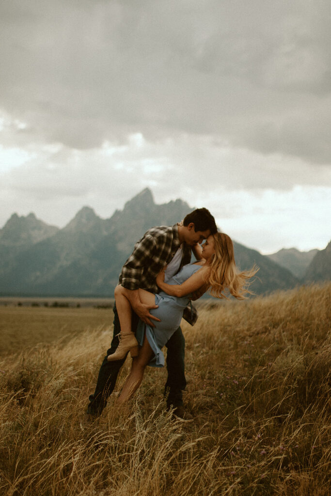 What to wear to your Jackson Hole Engagement Session