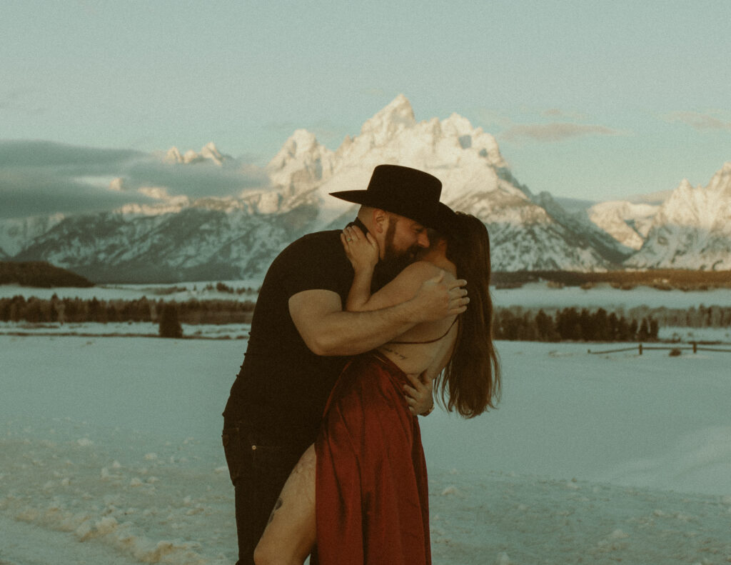 Tips to Prepare for a Grand Teton Engagement Session, Wedding and Elopement photography focused on all your raw and authentic moments. Nestled near Jackson Hole, Wyoming and Grand Teton. Capturing everything from the booty grabs to the blurry accidents. You deserve to have a truly meaningful and unique stress-free experience, and to get goosebumps when you see your photos filled with genuine emotion.

Kenzie specializes in making regular people look like a work of art. Adding a romantic vintage feel while still capturing those timeless moments in order to make your wedding photos extraordinary.  She will get to know your vision inside and out by sharing Pinterest boards and styling your perfect moments so you don't have to. On top of that works with the best in Jackson Hole Bridal Beauty Hair & Makeup By Tanya LLC, and will point you towards the best wedding vendors in Jackson Hole and Grand Teton. 