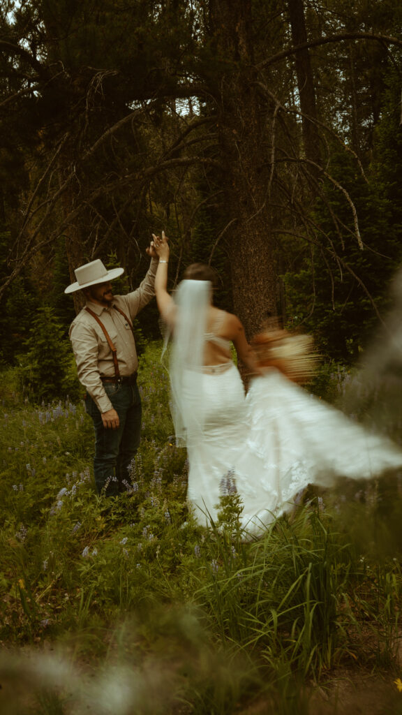 A JACKSON HOLE WEDDING PHOTOGRAPHER AND VIDEOGRAPHER