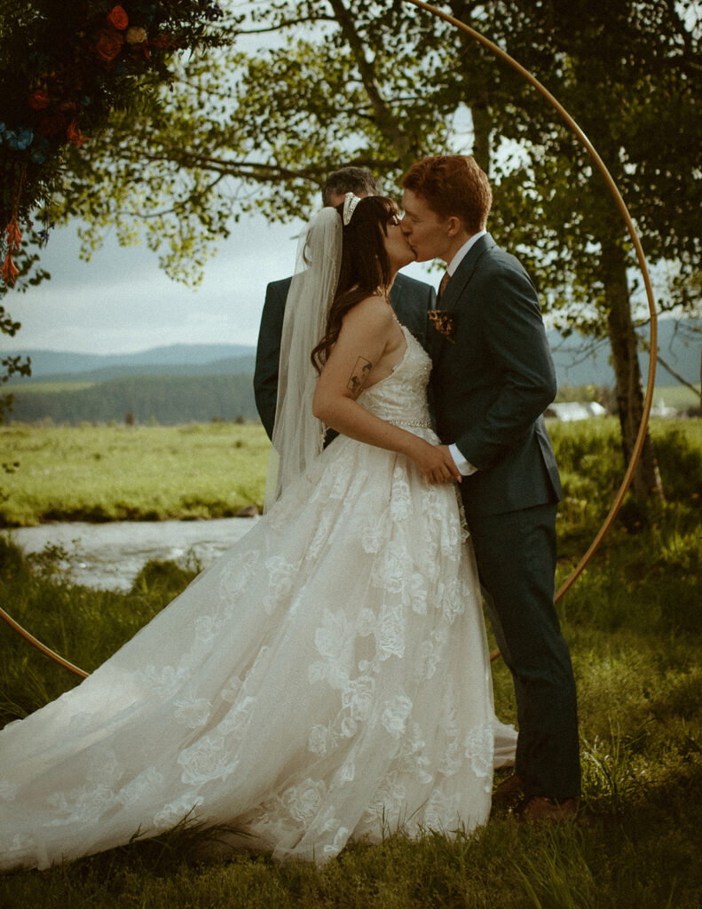 Wyoming Wedding. A Team of Wedding and Elopement Photographers focused on all your raw and authentic moments. Nestled near Jackson Hole, Wyoming and Grand Teton. Capturing everything from the booty grabs to the blurry accidents. You deserve to have a truly meaningful and unique stress-free experience, and to get goosebumps when you see your photos filled with genuine emotion.

Luxury wedding cinema & photography, located in Jackson Hole, Wyoming. Kenzies team specializes in making regular people look like a work of art. Adding a romantic vintage feel while still capturing those timeless moments in order to make your wedding day extraordinary.  She will get to know your vision inside and out by sharing Pinterest boards and styling your perfect moments so you don't have to. On top of that works with the best in Jackson Hole Bridal Beauty Hair & Makeup By Tanya LLC, and will point you towards the best wedding vendors in Jackson Hole and Grand Teton. 
here for the hippies 
let's plan your experience
and the cowboys,

HOW WE CAN WORK TOGETHER
Wedding & Elopement Photography
Boudoir Photography
Headshot photography
Kinseylynnphoto Co 
Wedding & Elopement Videography + Super 8 Film