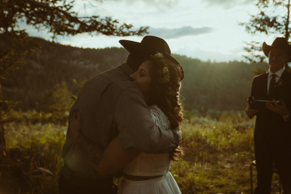 Wyoming Elopement at the Wedding Tree in Grand Teton National Park. Jackson Hole Weddings + Elopements Kinseylynnphoto Co. 