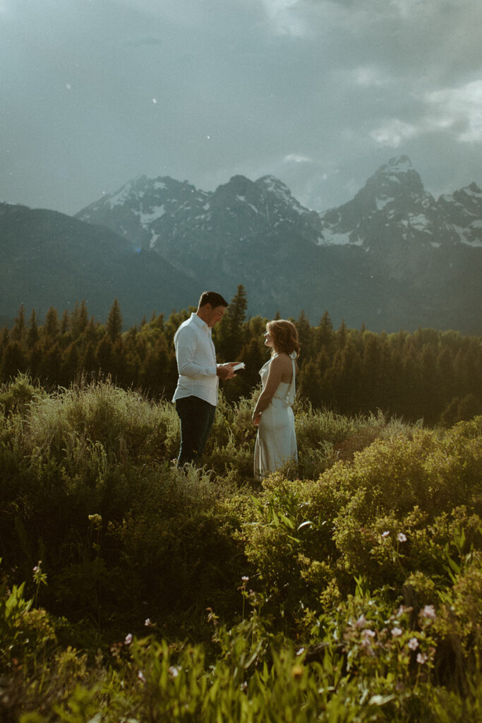 Jackson Hole Elopement packages for photography. Eloping in Jackson Hole wyoming with Elopement photographer Kinseylynnphoto Co